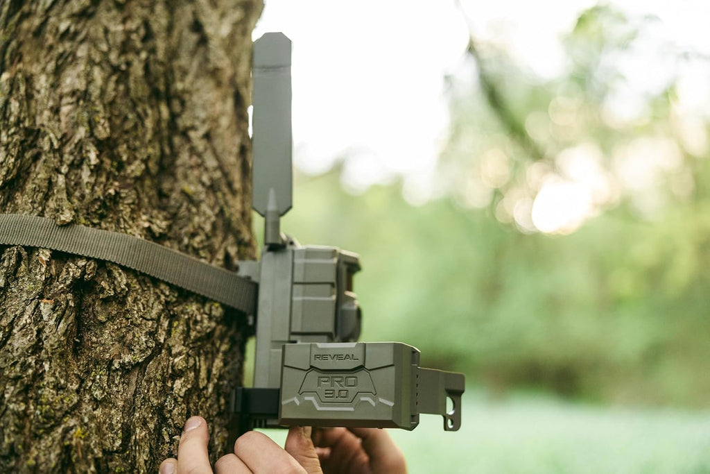 TACTACAM Reveal Pro 3.0 Cellular Trail Camera - Multi-Cellular Network, GPS, 2" LCD, No-Glow IR, Wi-Fi Enabled, HD Photos & 1080p Videos, Long Battery Life + Reveal Solar Panel and 32GB SD Card